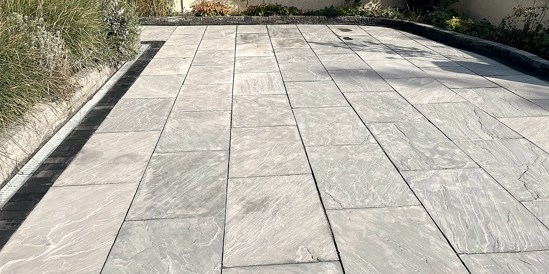 Limestone Driveway & Connemara Walling, Blackrock