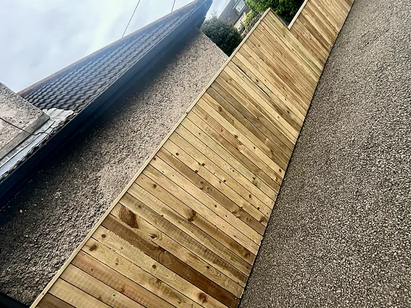 Garden fencing in South Dublin by Dundrum Paving