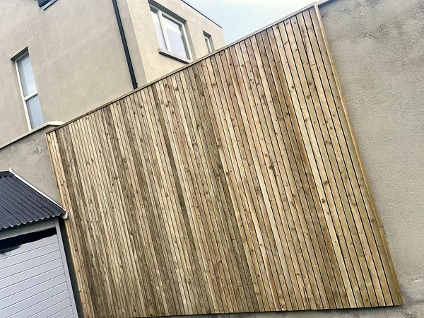 Garden fencing in South Dublin by Dundrum Paving