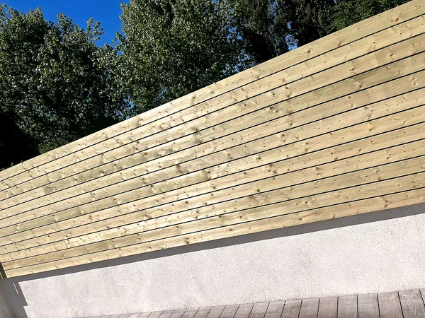Garden fencing in South Dublin by Dundrum Paving