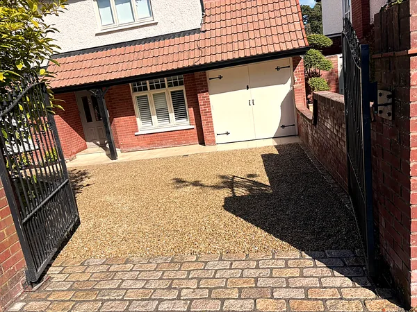 Gravel driveway in South Dublin by Dundrum Paving
