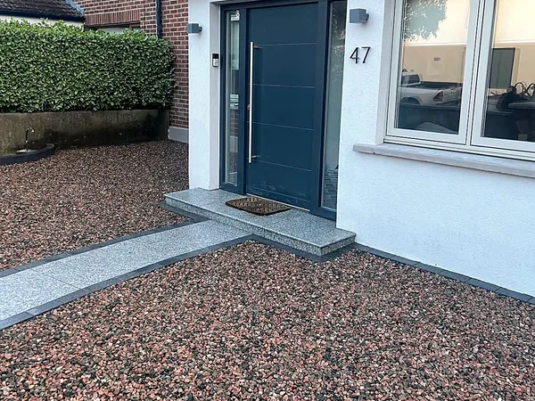 Gravel driveway in South Dublin by Dundrum Paving