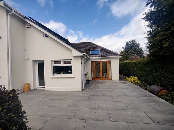Porcelain paving in South Dublin by Dundrum Paving