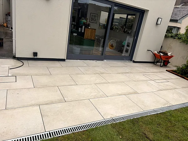 Porcelain paving in South Dublin by Dundrum Paving