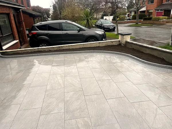 Porcelain paving in South Dublin by Dundrum Paving