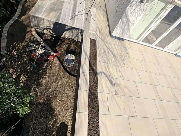 Porcelain paving in South Dublin by Dundrum Paving