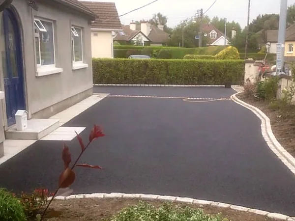 Tarmac driveway in South Dublin by Dundrum Paving