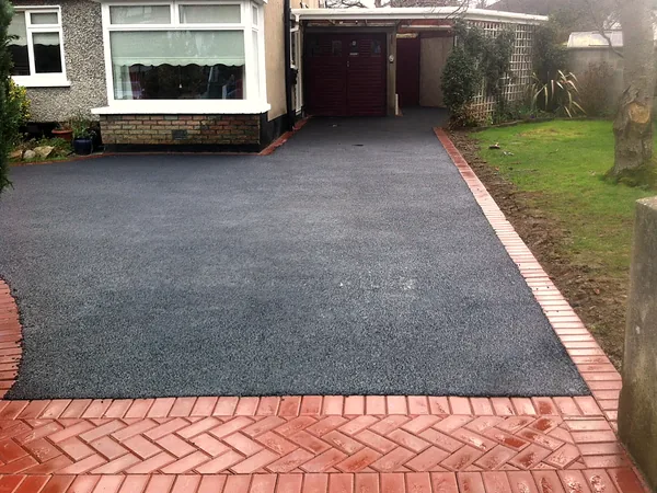 Tarmac driveway in South Dublin by Dundrum Paving