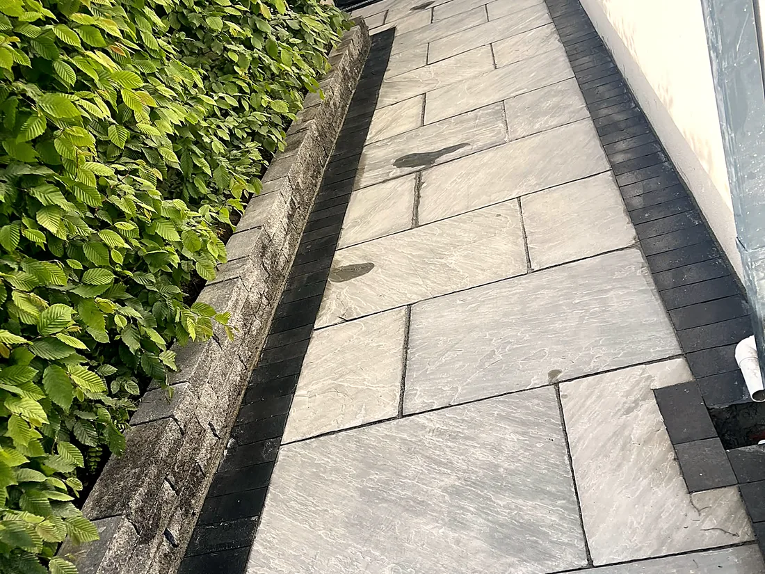 Limestone Driveway & Connemara Walling, Blackrock