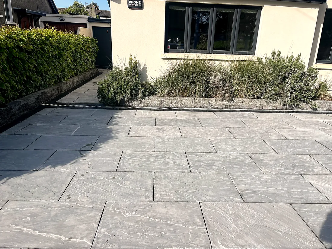 Limestone Driveway & Connemara Walling, Blackrock
