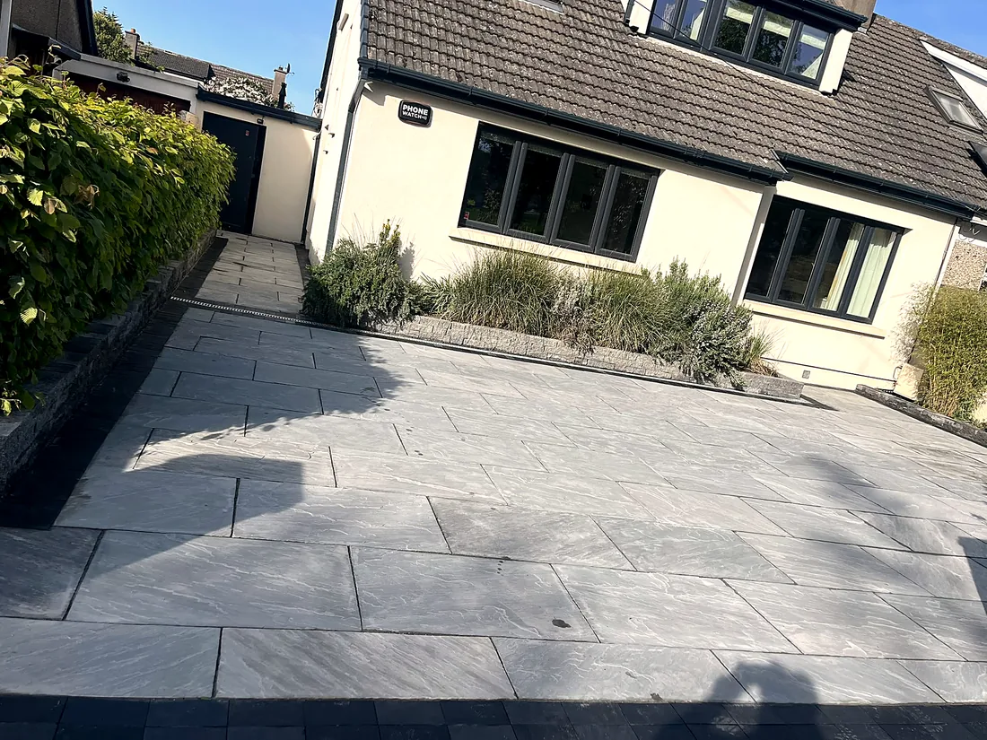 Limestone Driveway & Connemara Walling, Blackrock