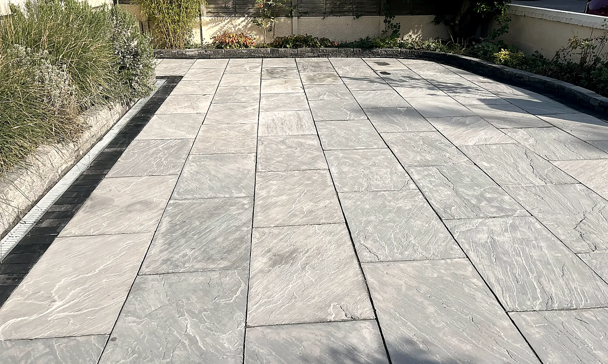 Limestone Driveway & Connemara Walling, Blackrock