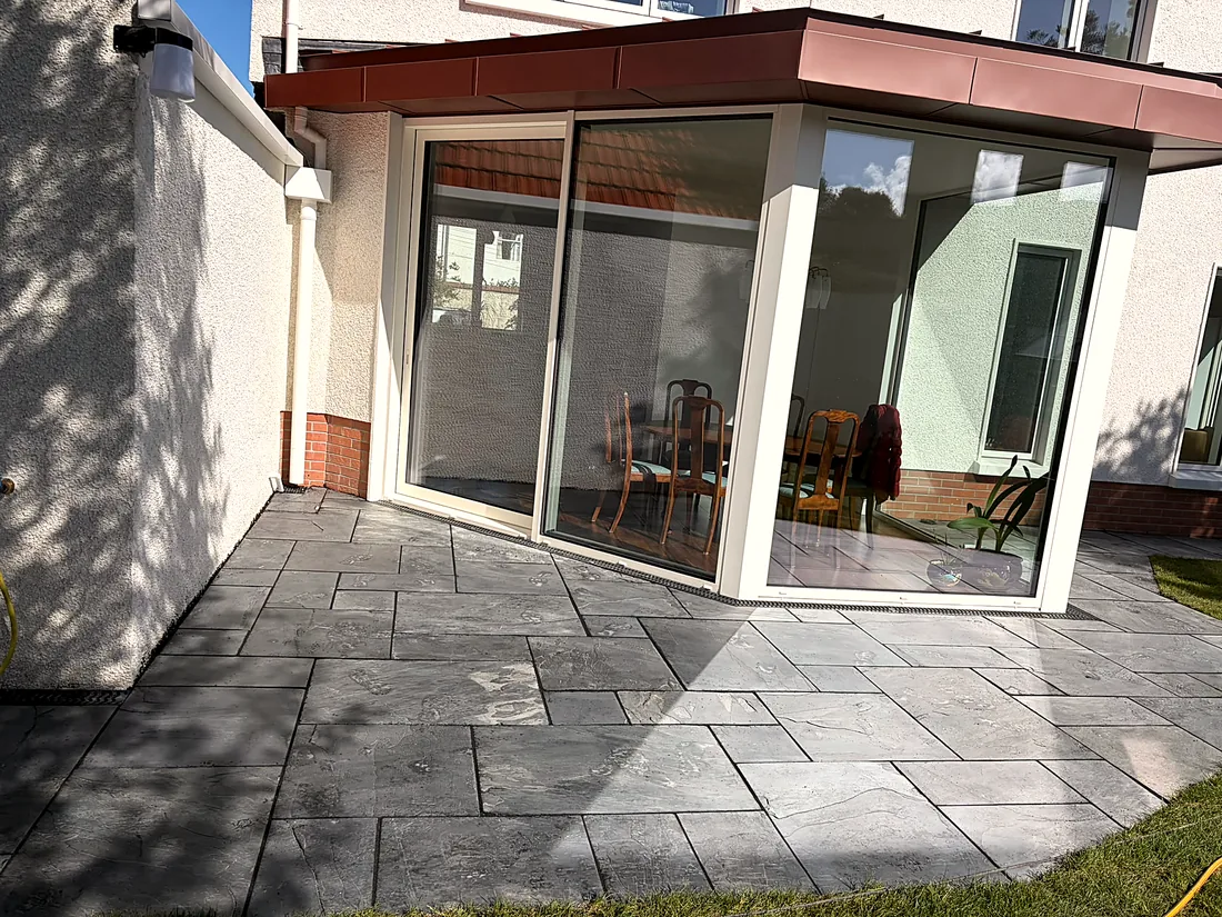 New Lawn, Slate Patio & Clay Pavers, D&uacute;n Laoghaire
