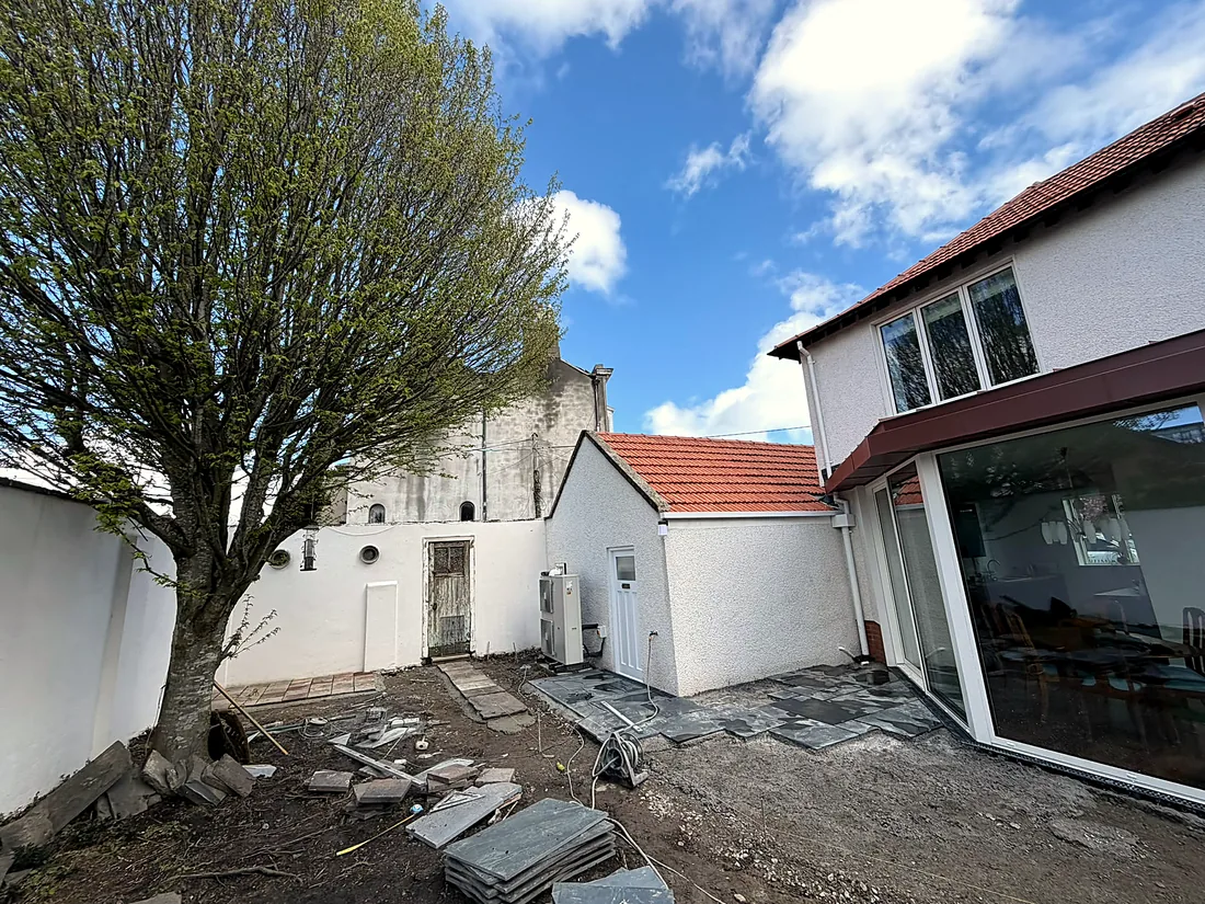New Lawn, Slate Patio & Clay Pavers, D&uacute;n Laoghaire