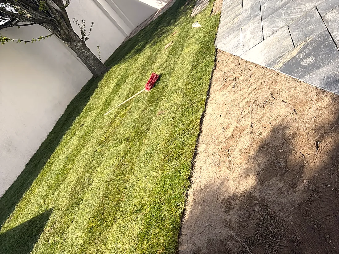 New Lawn, Slate Patio & Clay Pavers, D&uacute;n Laoghaire