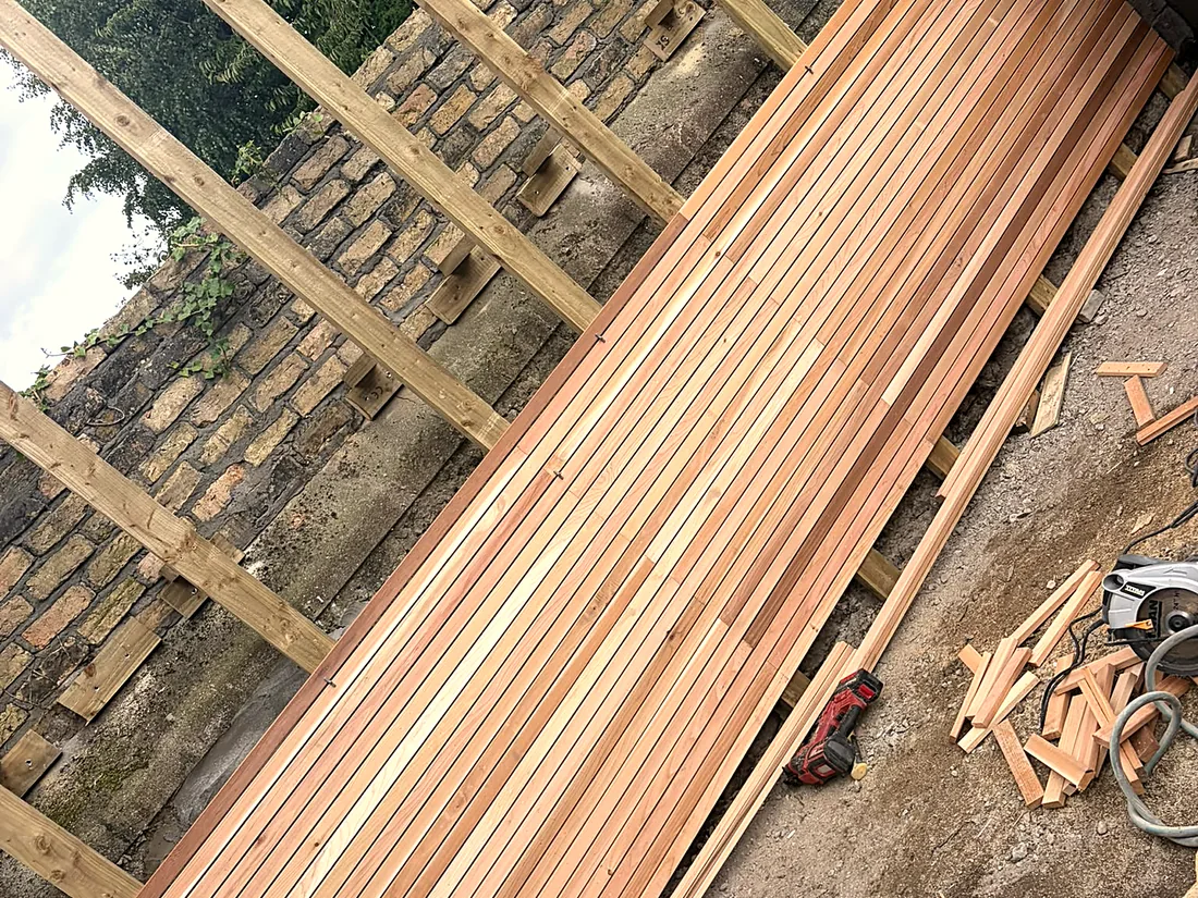 Quartz Crazy Paving & Cedar Courtyard, Harold&rsquo;s Cross