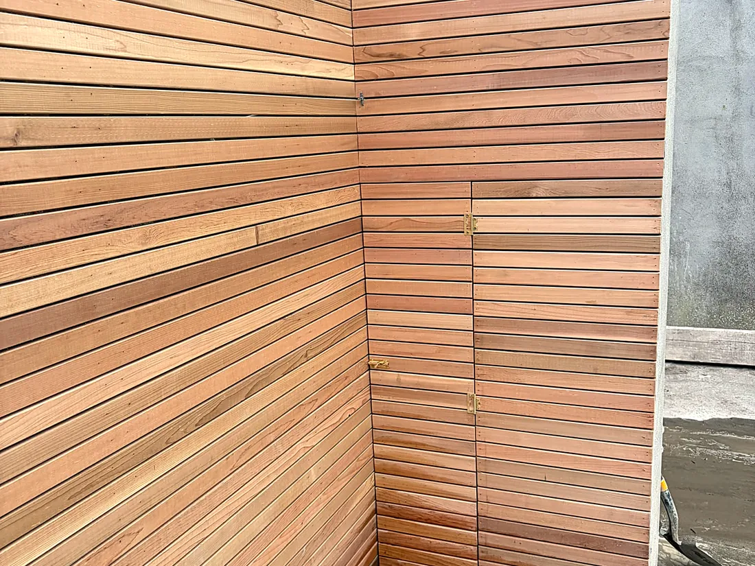 Quartz Crazy Paving & Cedar Courtyard, Harold&rsquo;s Cross