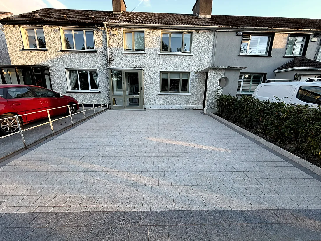 Silver Granite Paved Driveway, Rathfarnham