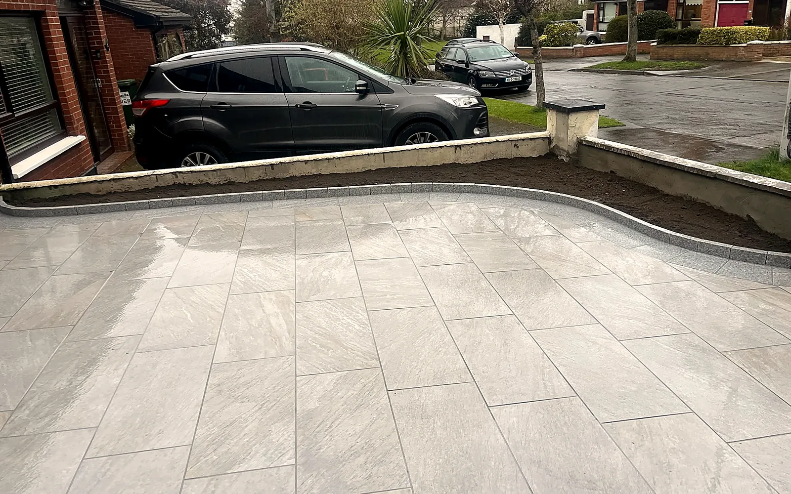 Porcelain Driveway & Granite Setts, Sandyford - after