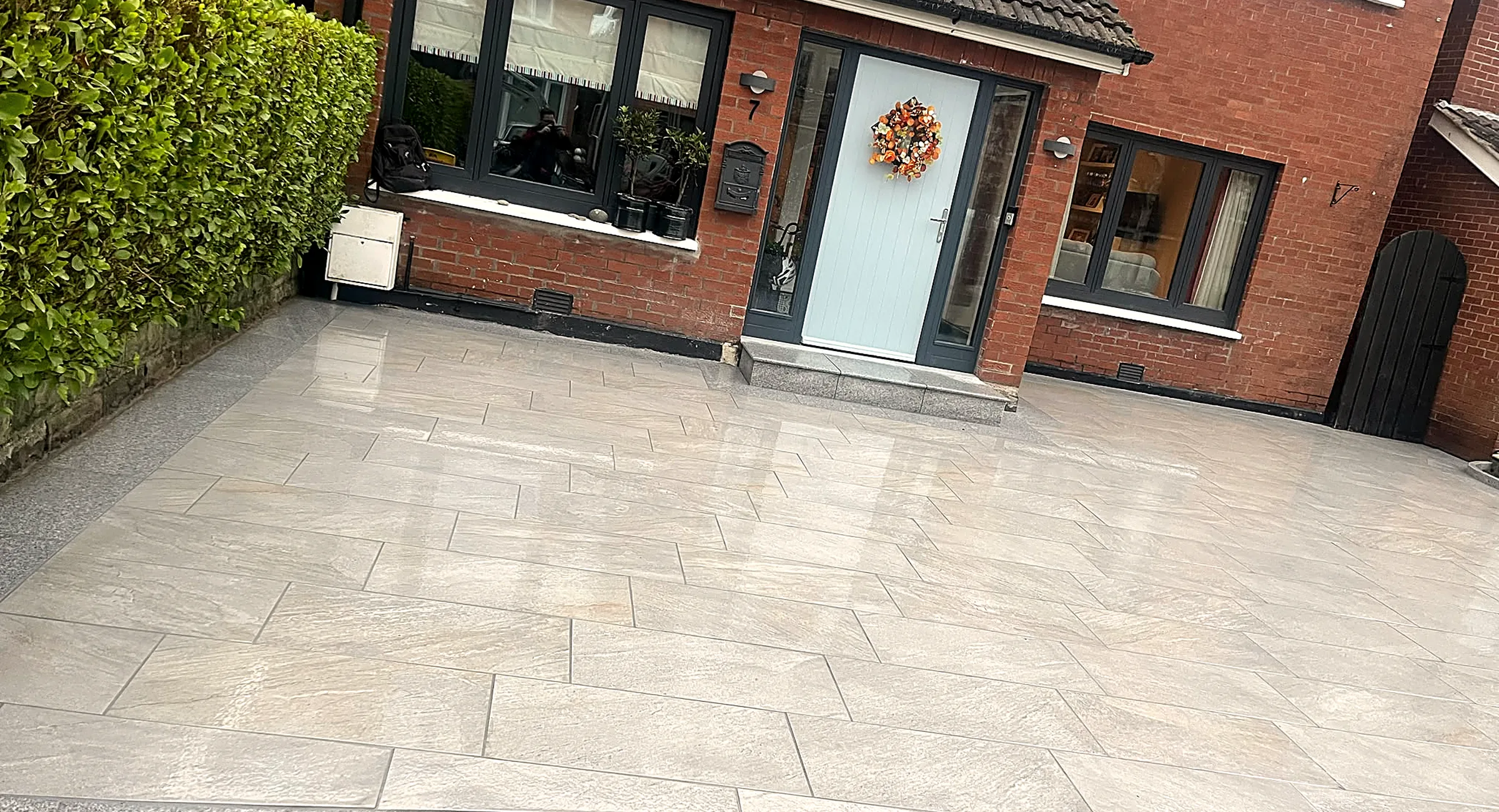 Large-format porcelain driveway, South Dublin